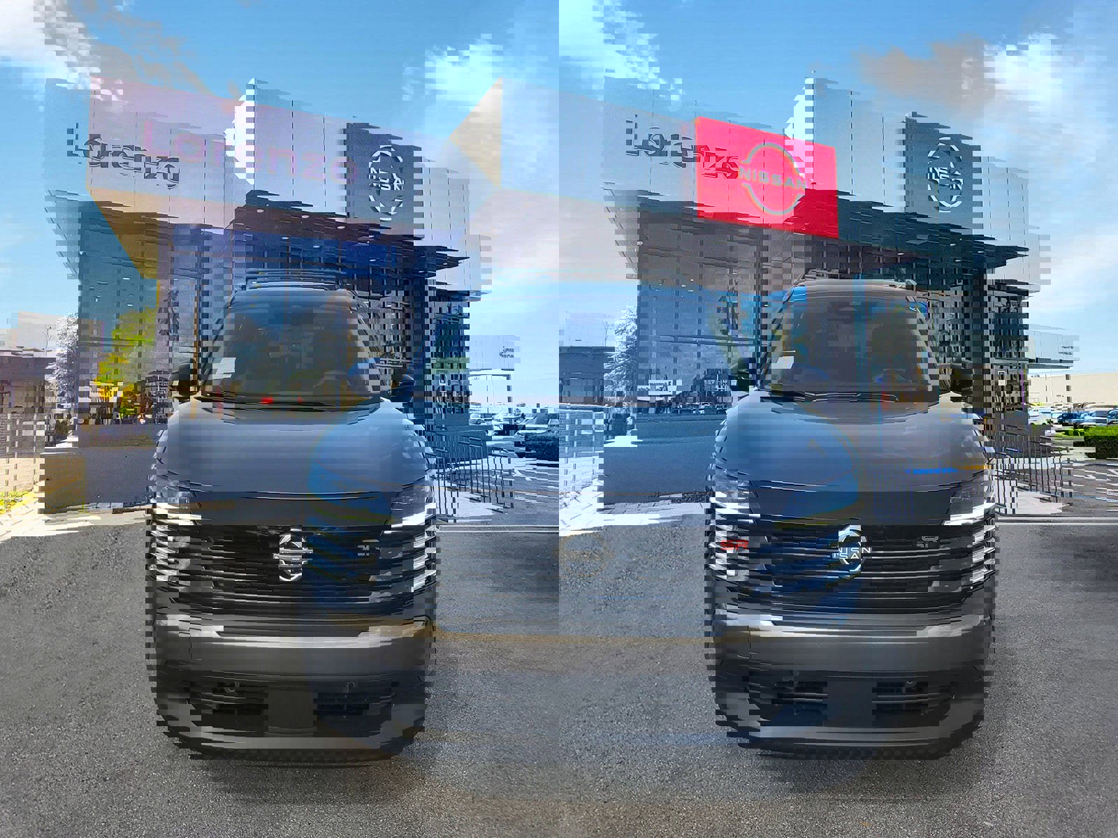 New 2026 Nissan Kicks SR image 2