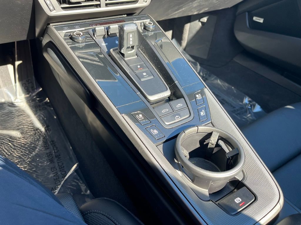 Used 2025 Porsche 911 Carrera w/ Premium Package image 35