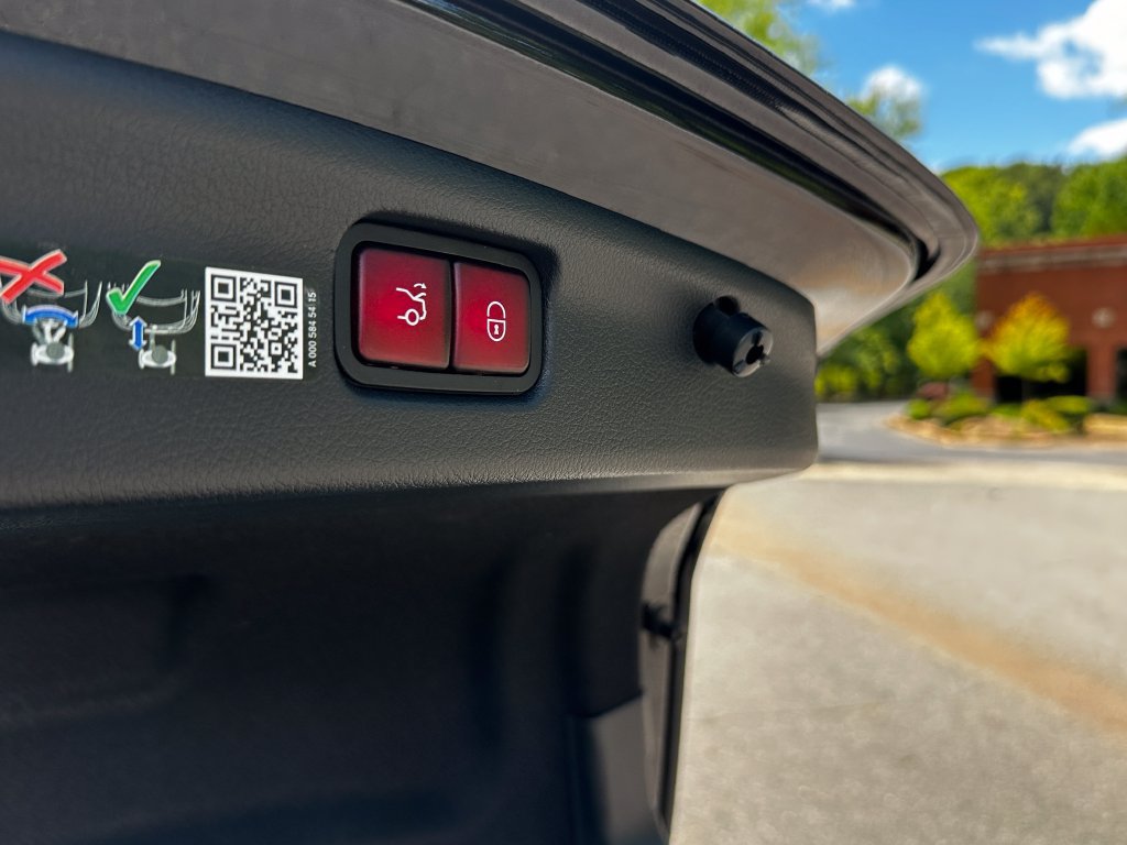 Certified 2025 Mercedes-Benz C 300 4MATIC Sedan image 23