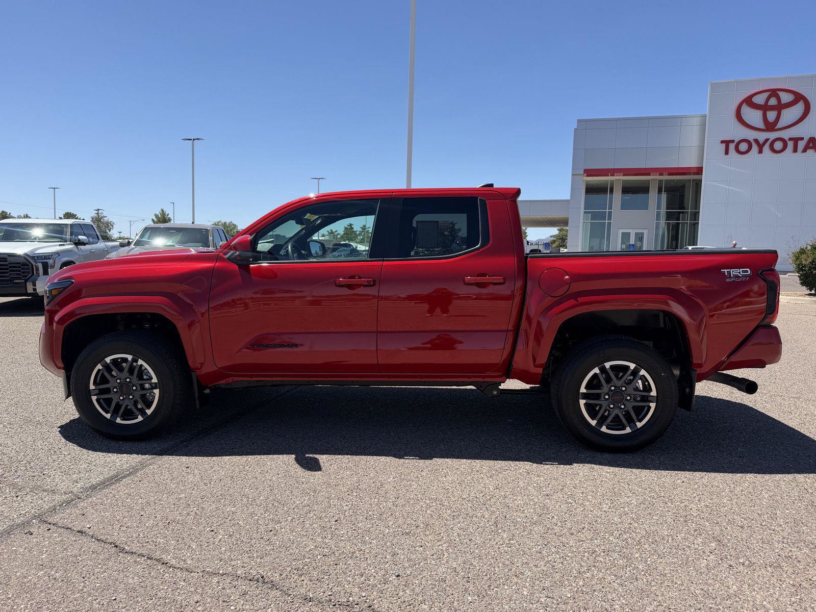 Used 2024 Toyota Tacoma TRD Sport RWD image 3
