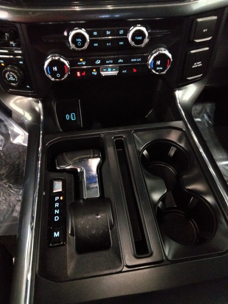 Used 2021 Ford F150 XLT w/ Equipment Group 302A High image 17