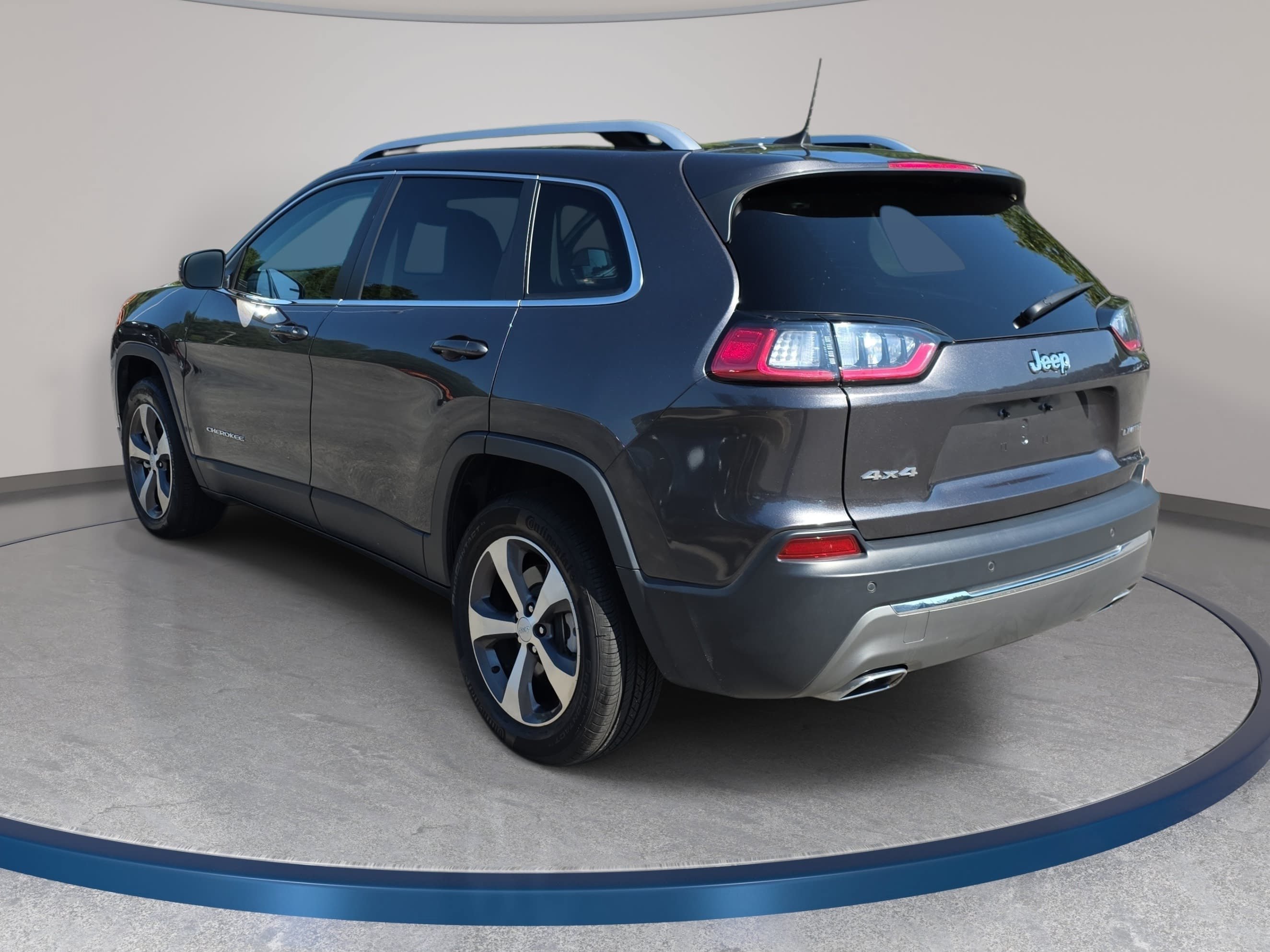 Used 2020 Jeep Cherokee Limited AWD/4WD image 7
