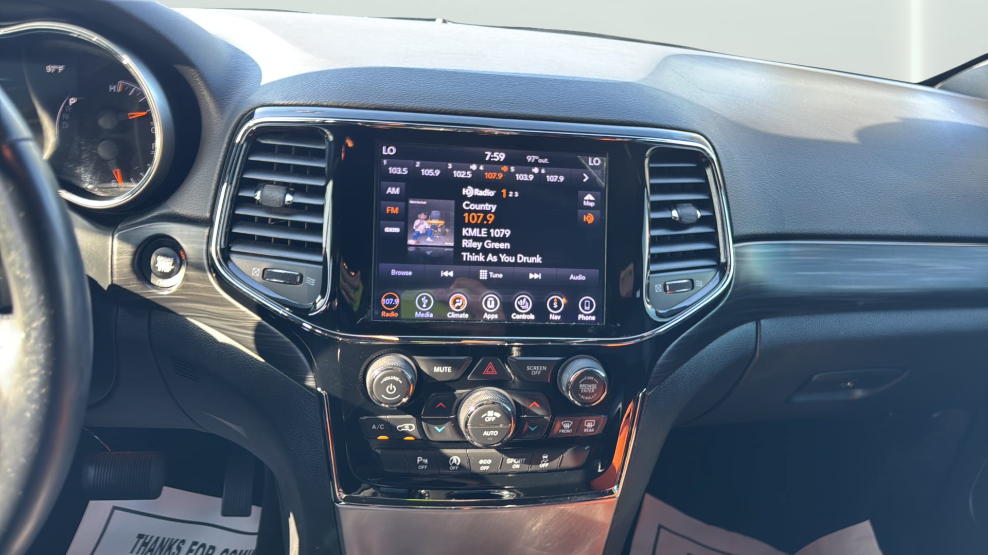 Used 2019 Jeep Grand Cherokee Altitude RWD image 26