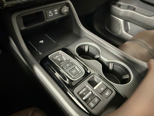 Used 2024 Honda Pilot Elite image 25
