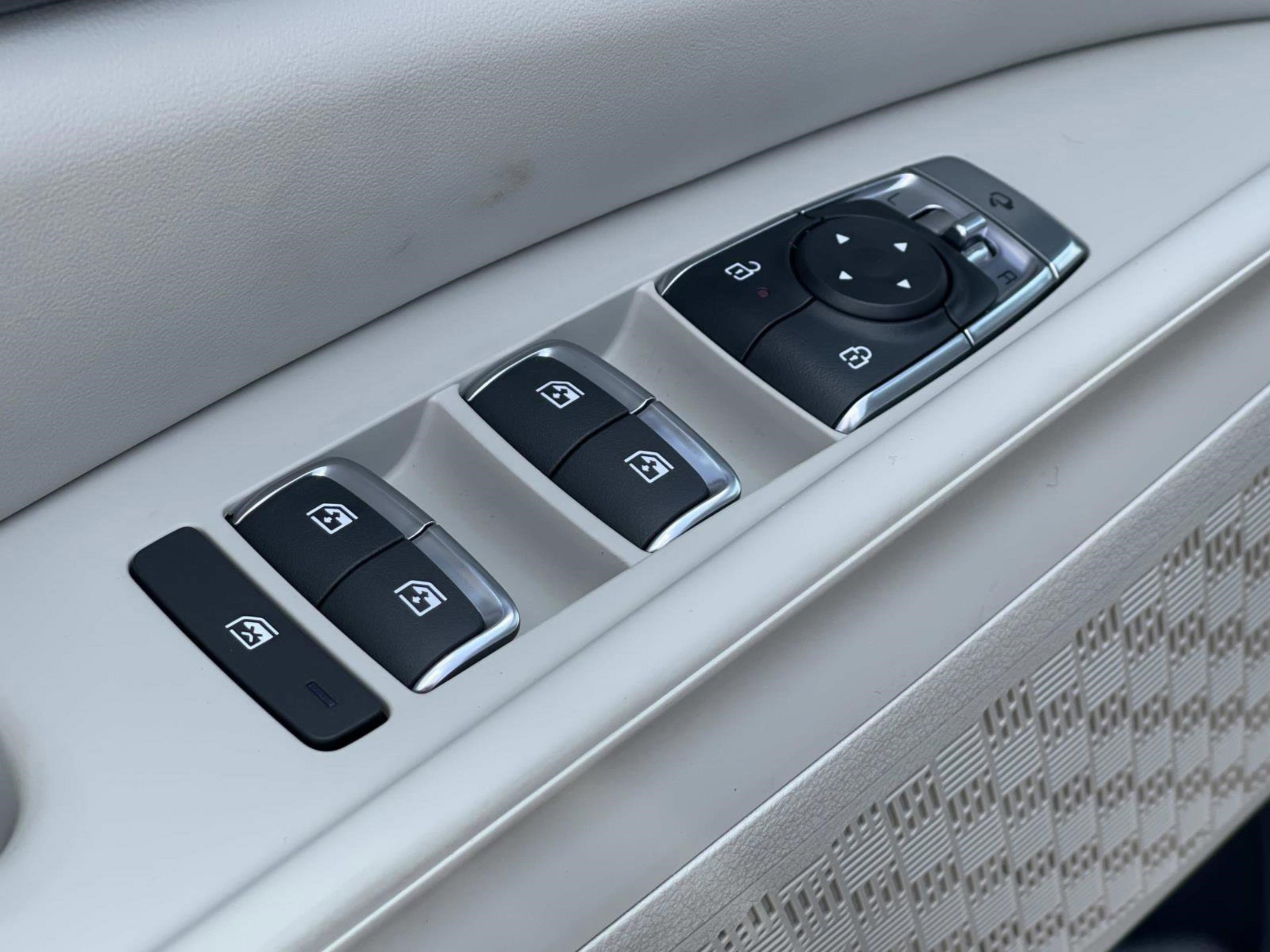 New 2026 Kia Carnival SX Prestige image 19