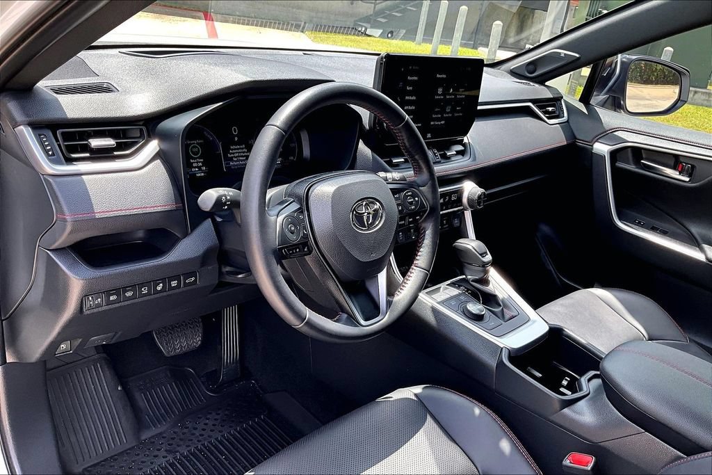 Used 2024 Toyota RAV4 XSE w/ Premium Package AWD/4WD image 17