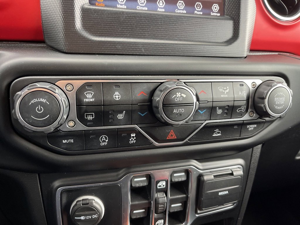 Used 2021 Jeep Wrangler Unlimited Rubicon w/ Steel Bumper Group image 12