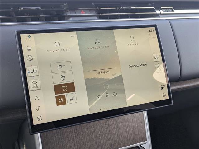 New 2025 Land Rover Range Rover SE image 12