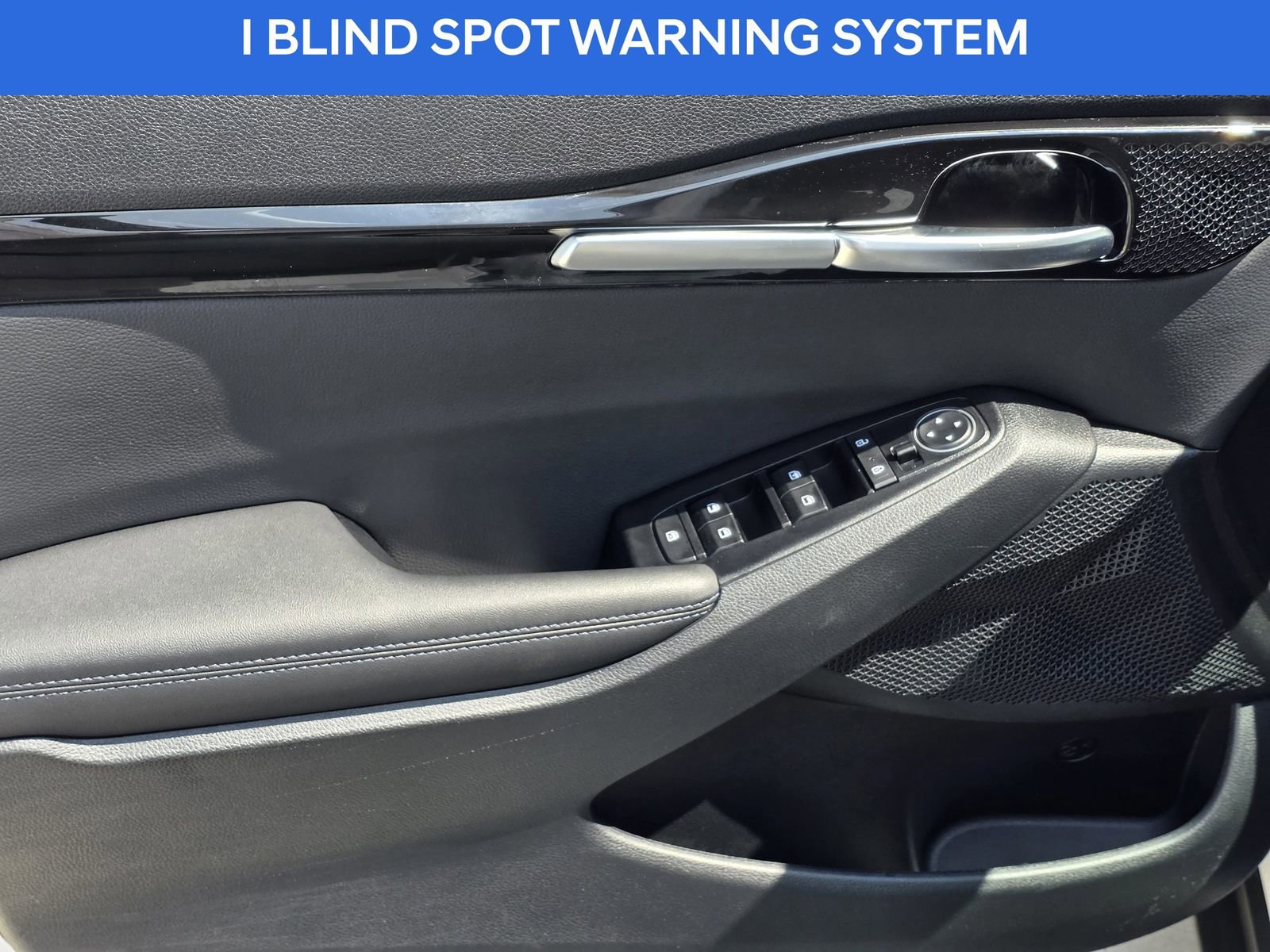 Used 2023 Kia Seltos S image 15