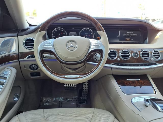 Used 2015 Mercedes-Benz S 550 Sedan w/ Sport Package image 9