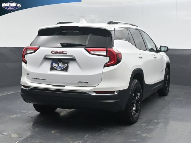 Used 2024 GMC Terrain AT4 AWD/4WD image 7