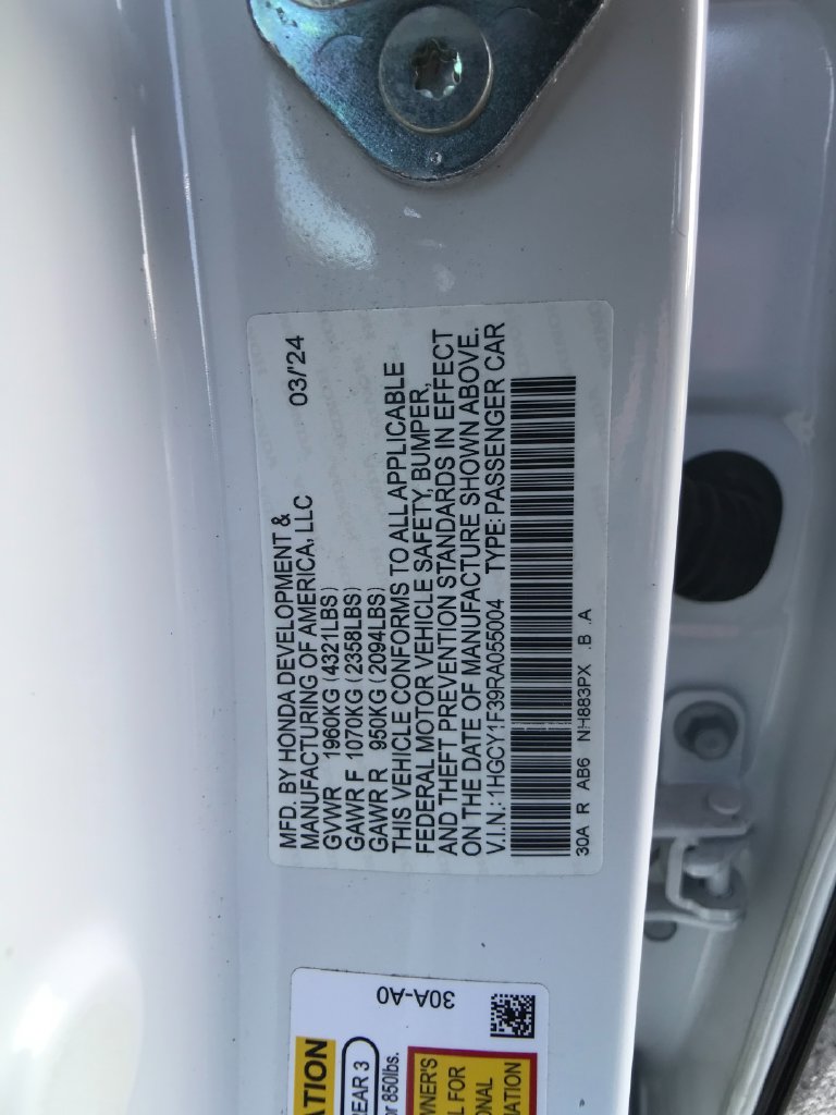 Certified 2024 Honda Accord EX image 17