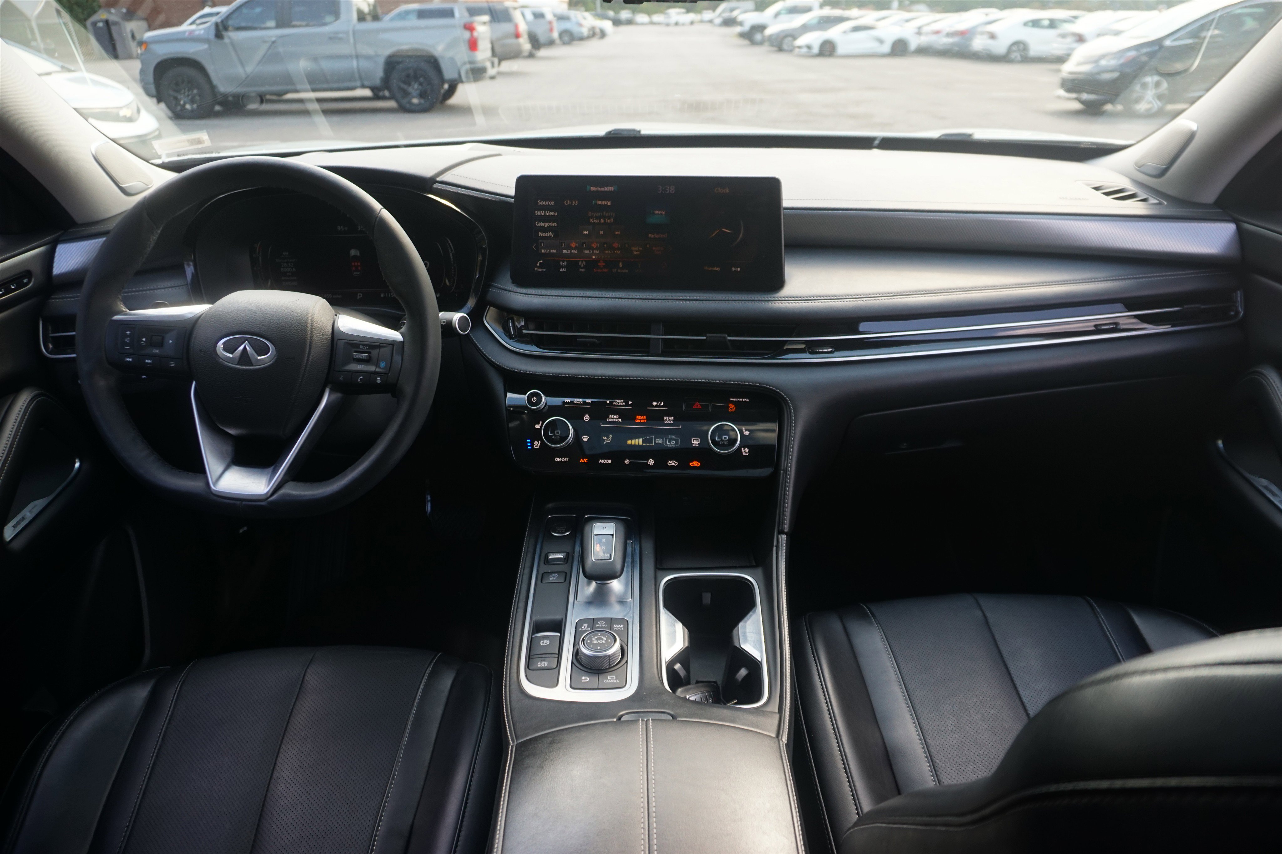 Used 2022 INFINITI QX60 Luxe w/ Vision Package image 26
