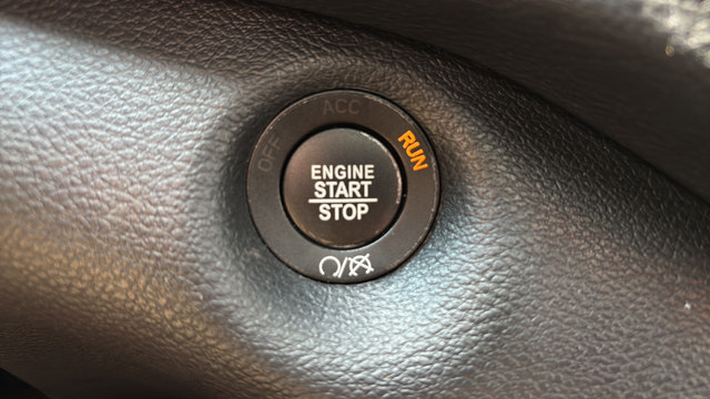 Used 2019 Jeep Cherokee Limited AWD/4WD image 22