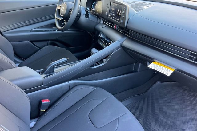 New 2026 Hyundai Elantra Sport image 15