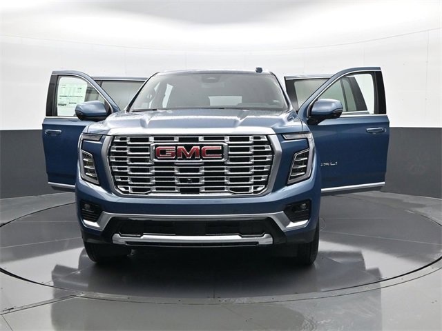 New 2026 GMC Yukon XL Denali image 32