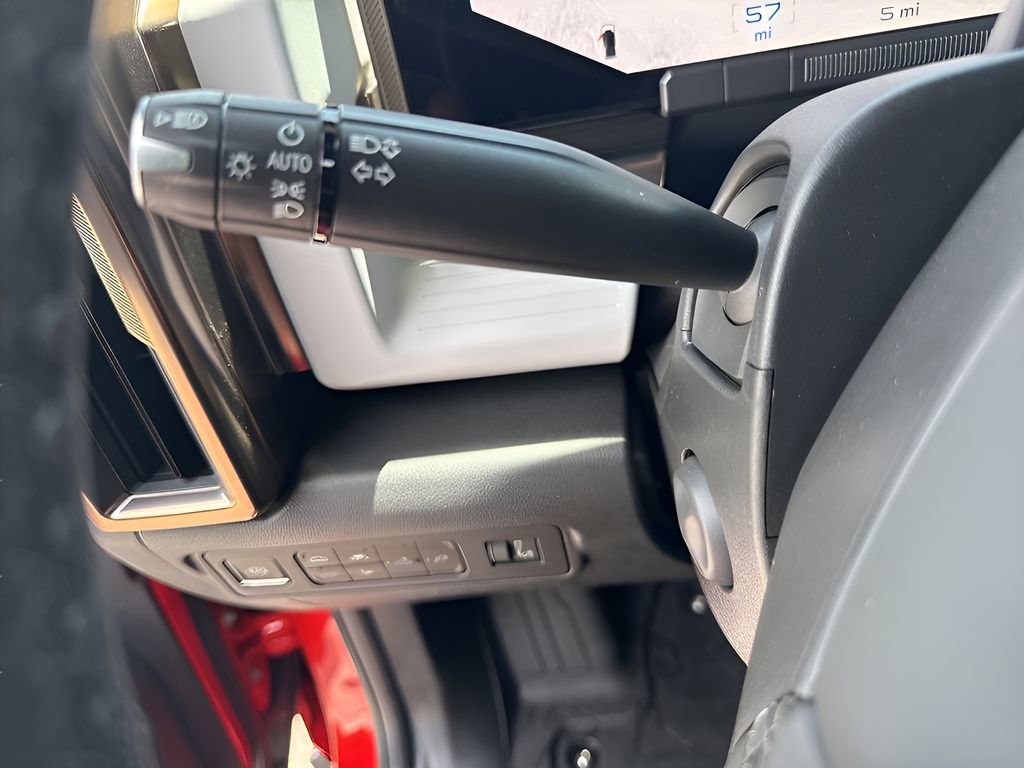 New 2025 GMC Hummer EV 2X w/ LPO, Dark Essentials Package image 46