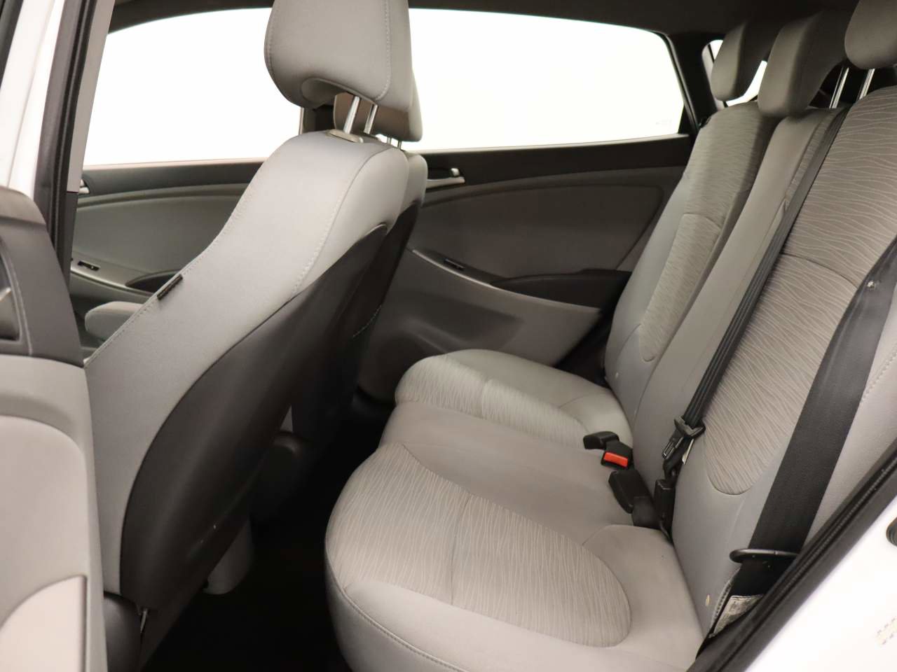 Used 2017 Hyundai Accent SE FWD image 15