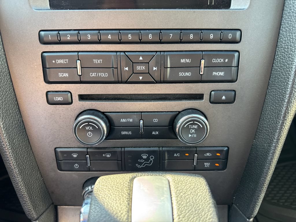 Used 2010 Ford Mustang Premium RWD image 24