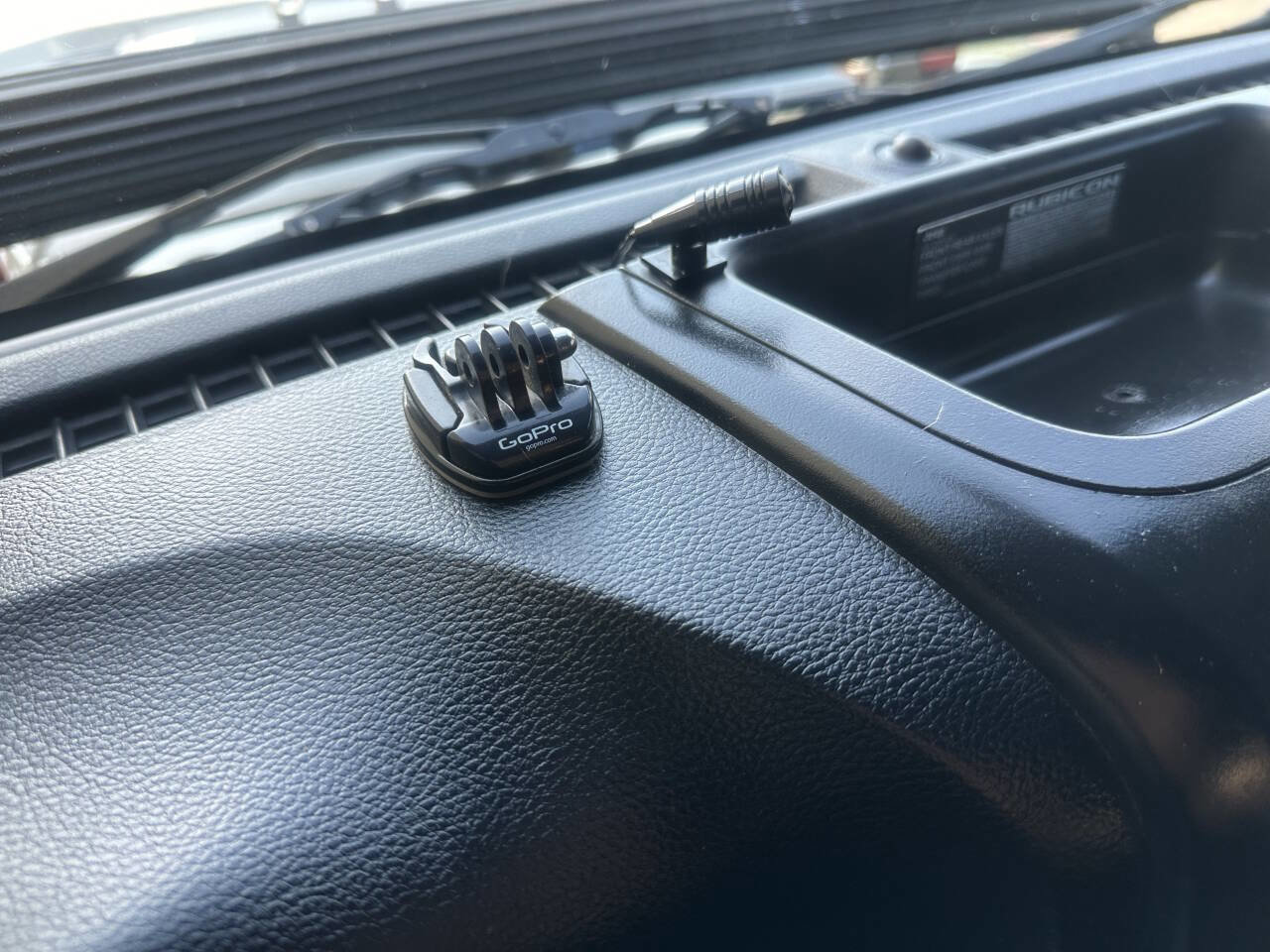 Used 2017 Jeep Wrangler Unlimited Rubicon image 31