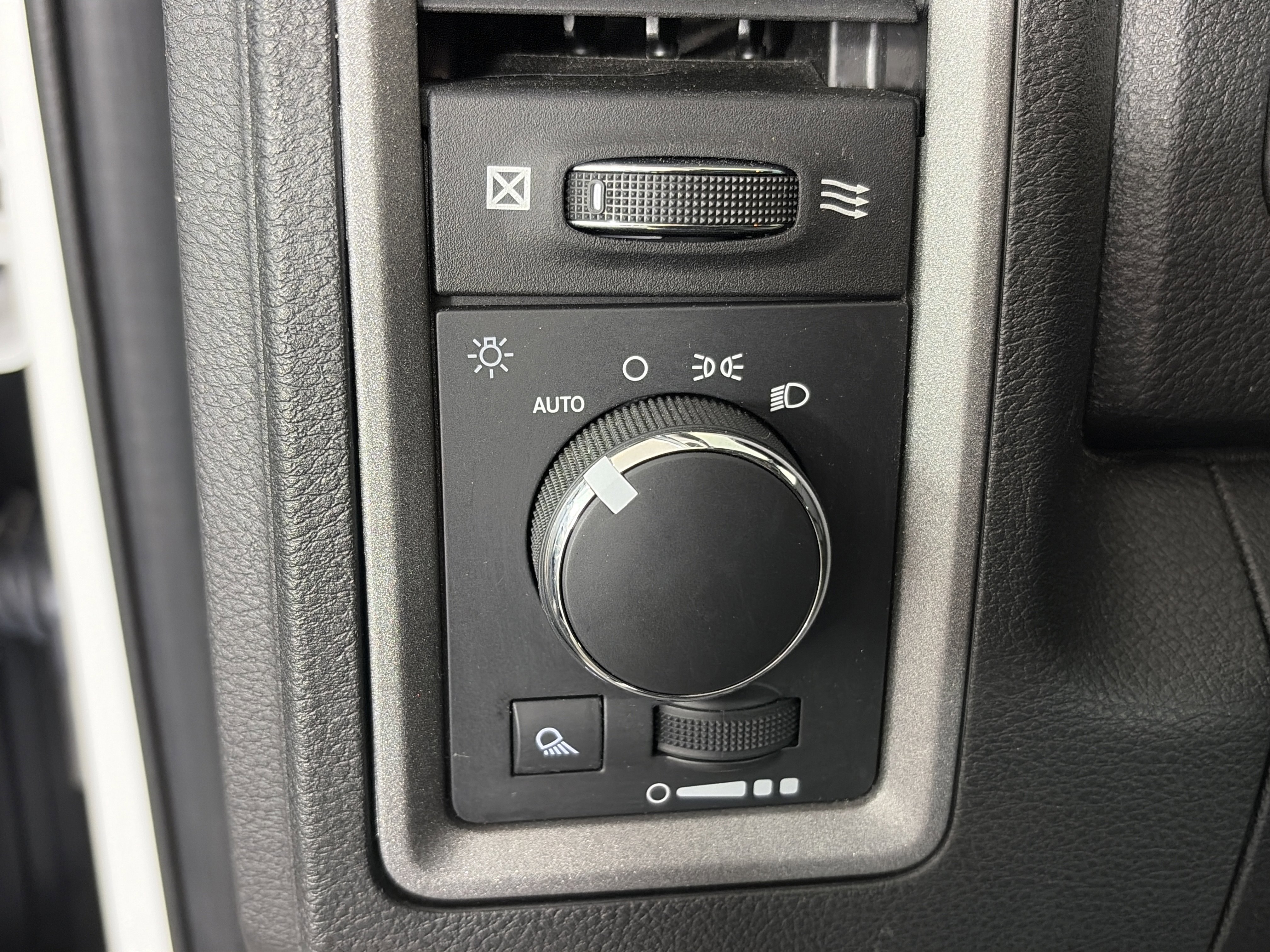 Used 2022 RAM 1500 Tradesman AWD/4WD image 28