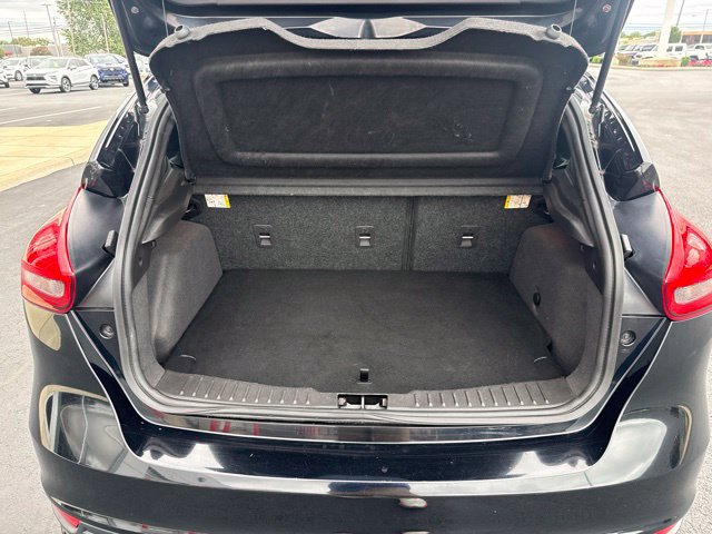 Used 2016 Ford Focus ST FWD image 29