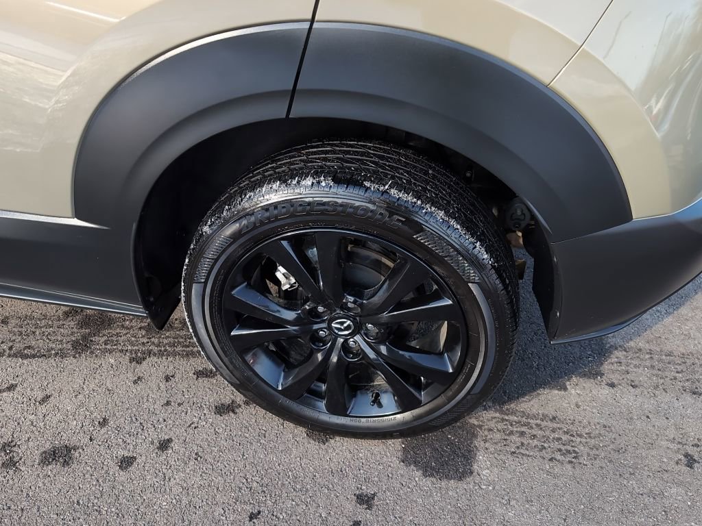 Certified 2025 MAZDA CX-30 Carbon image 10