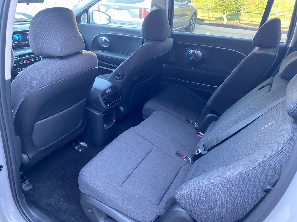 New 2026 Hyundai Ioniq 9 SE image 20