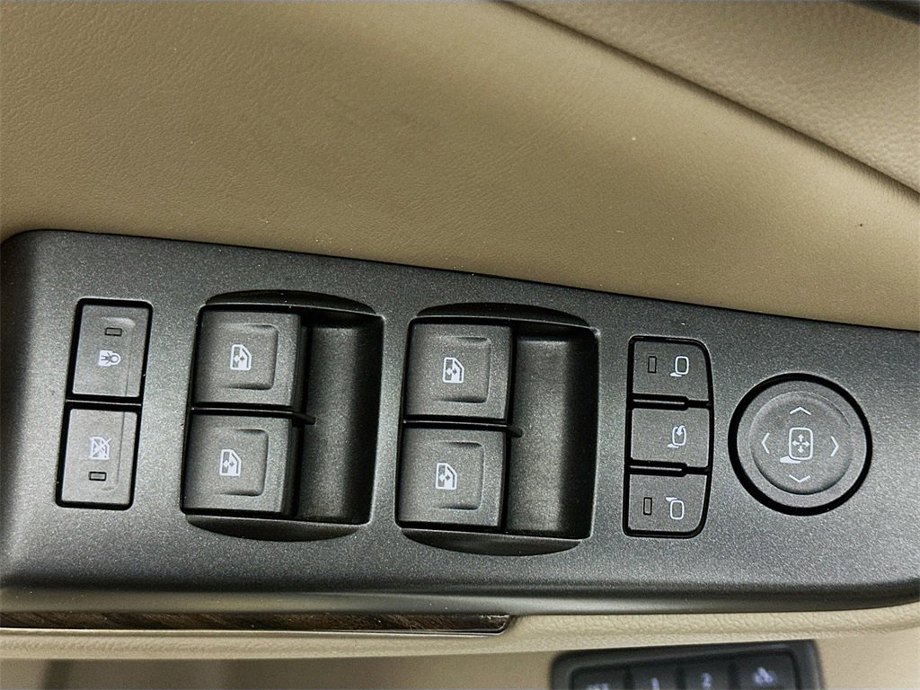 Used 2015 GMC Yukon SLT w/ Open Road Package image 22