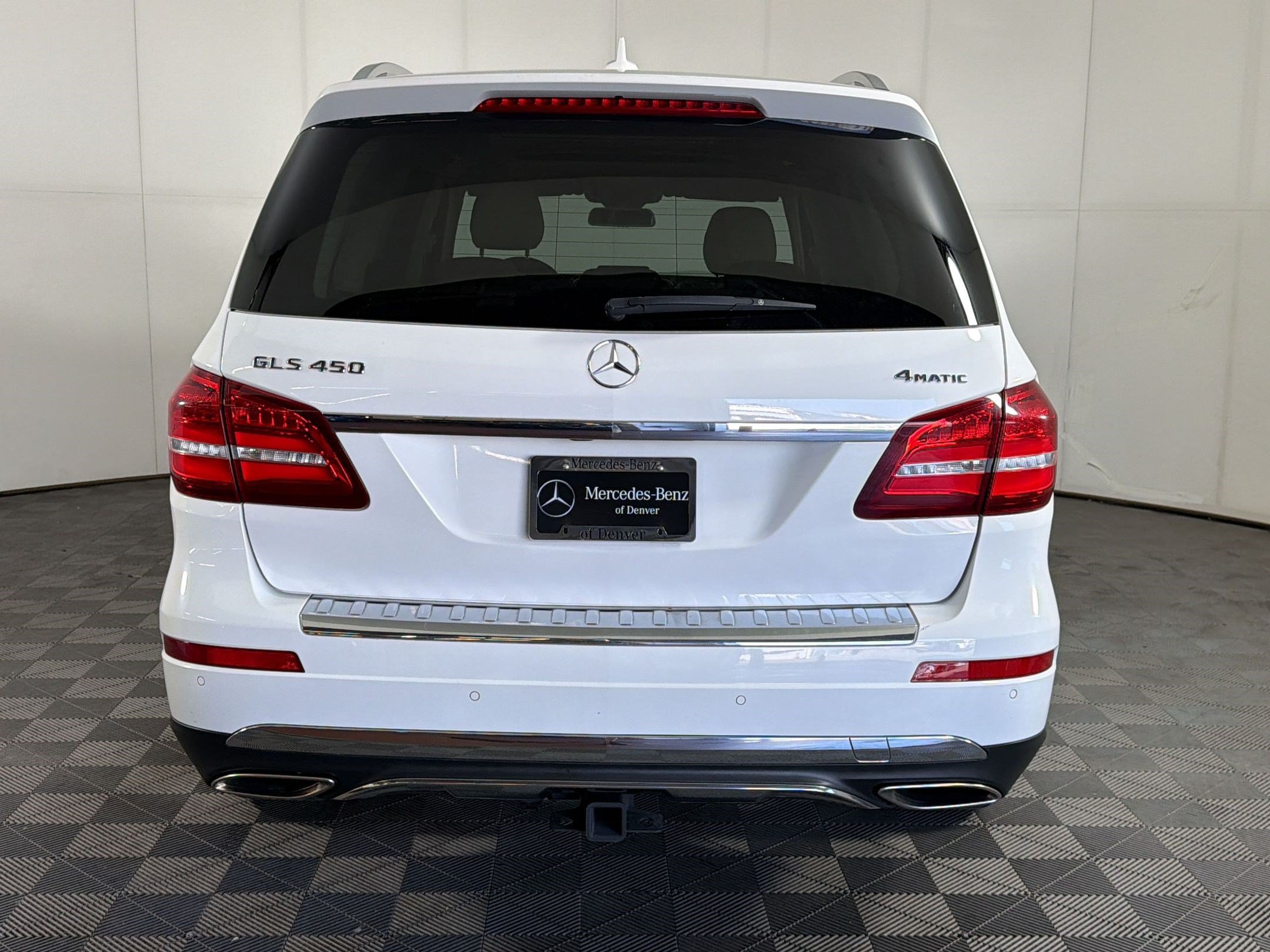 Used 2017 Mercedes-Benz GLS 450 4MATIC image 10