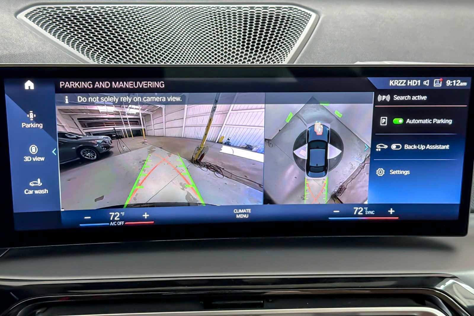 Used 2023 BMW 230i Coupe w/ Premium Package image 19