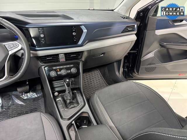 Used 2024 Volkswagen Taos SE image 21