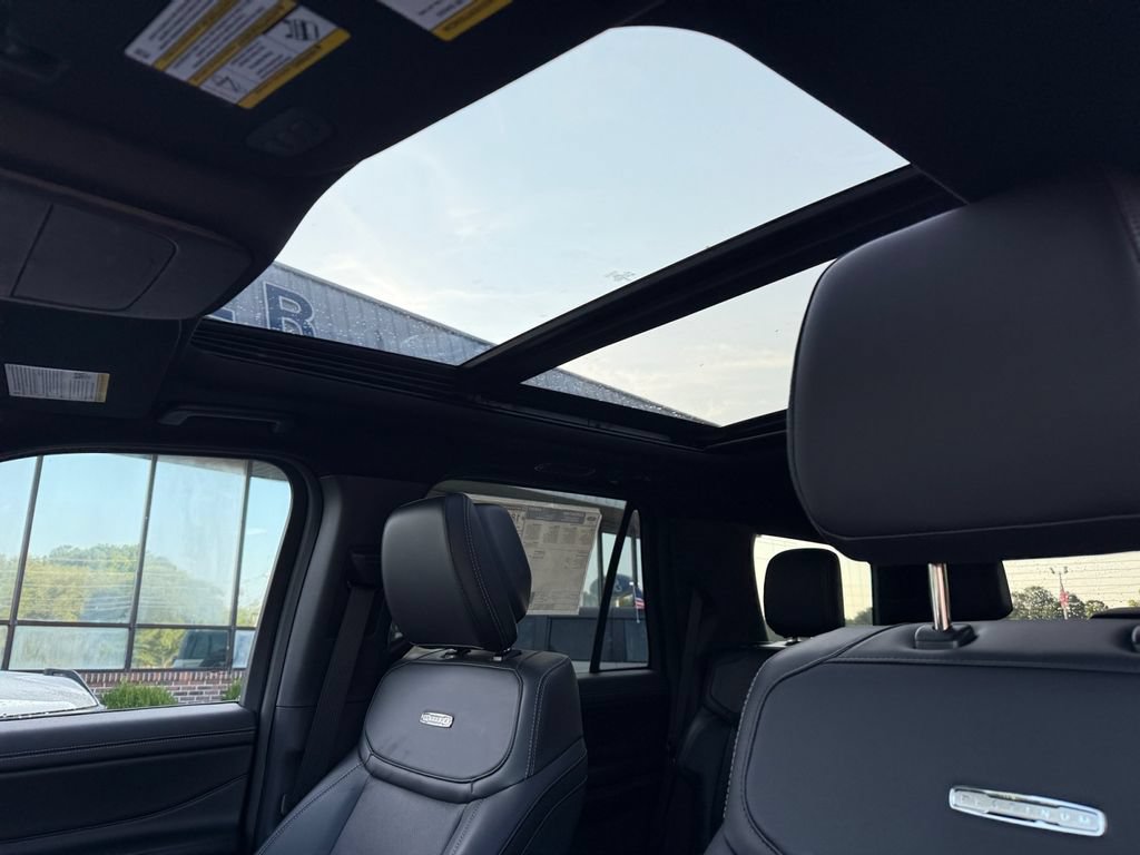 New 2026 Ford Expedition Platinum w/ Stealth Appearance Package AWD/4WD image 21