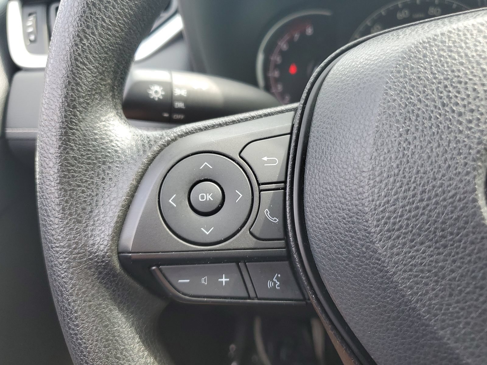 Certified 2023 Toyota RAV4 LE FWD image 21