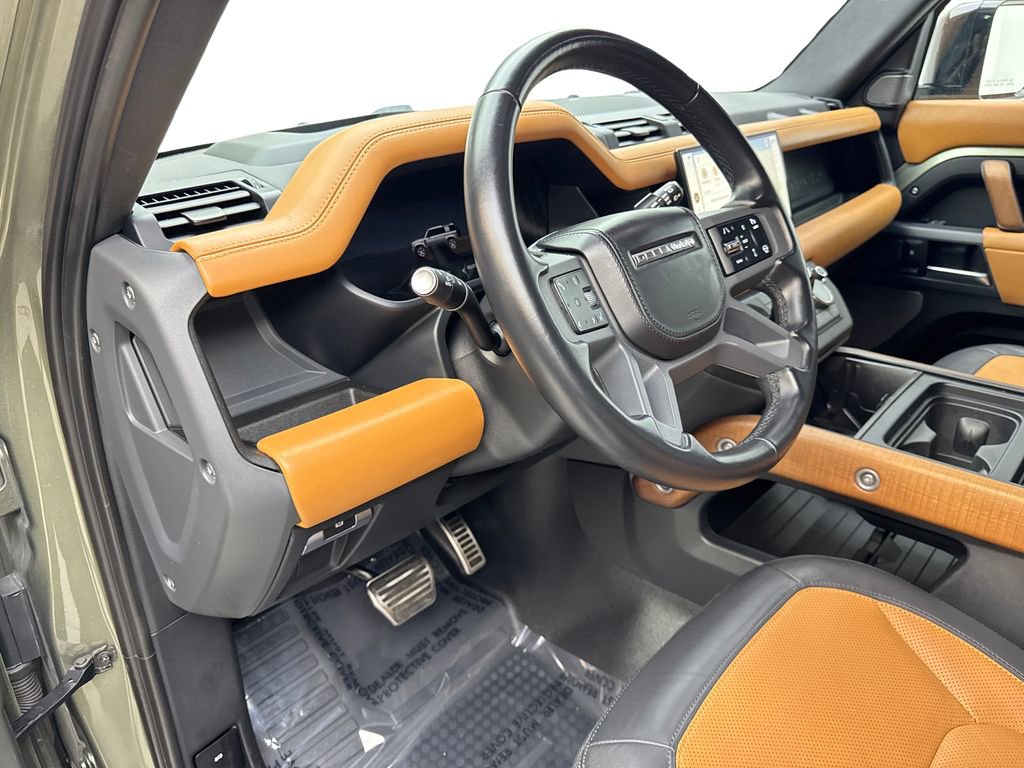 Used 2023 Land Rover Defender 110 X AWD/4WD image 51