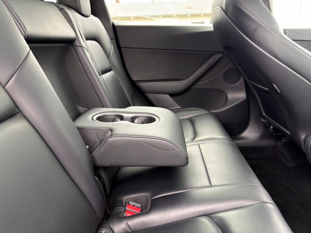 Used 2021 Tesla Model Y Performance image 32