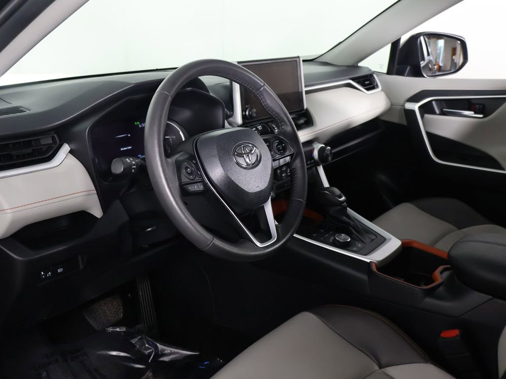 Used 2024 Toyota RAV4 Adventure AWD/4WD image 23