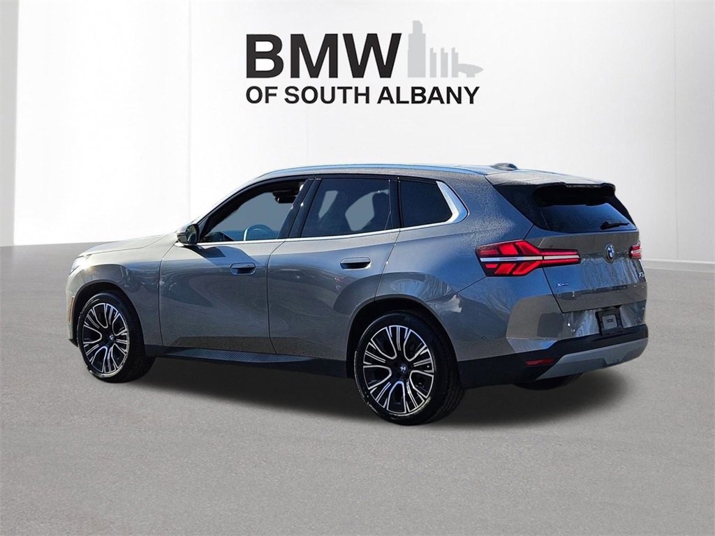 Used 2025 BMW X3 xDrive30i w/ Premium Package image 5