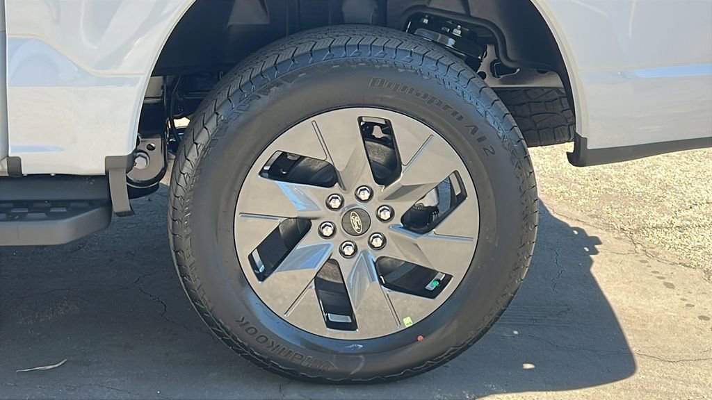 New 2025 Ford F150 Lightning Flash image 5