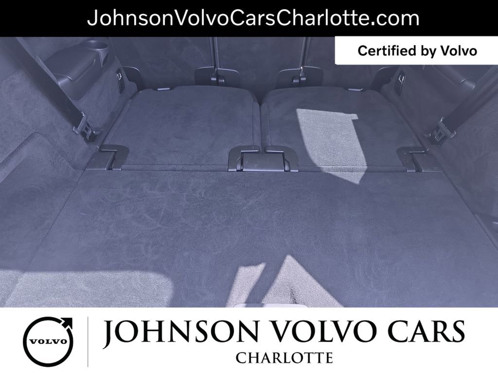 Used 2025 Volvo XC90 B5 Plus AWD/4WD image 14