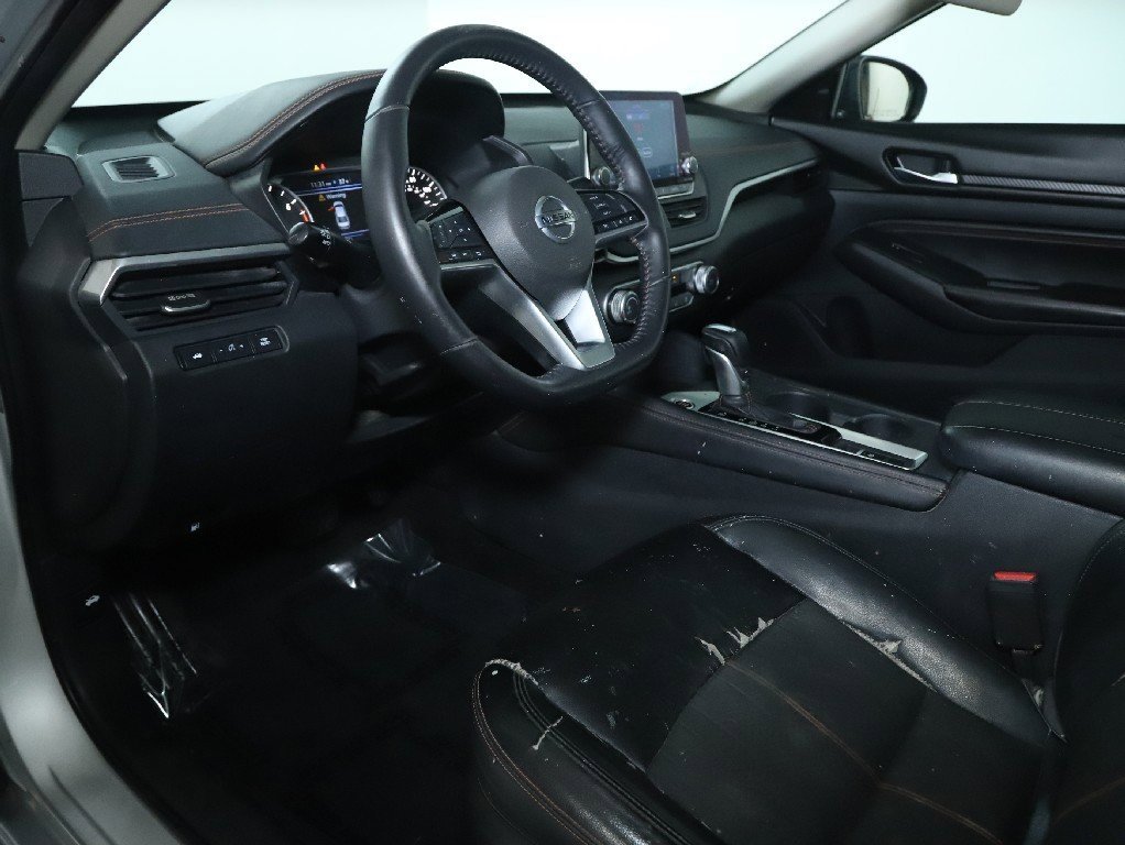 Used 2020 Nissan Altima 2.5 SR image 17