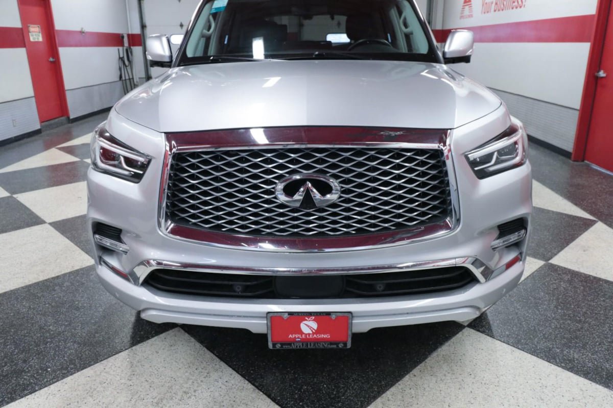 Used 2023 INFINITI QX80 Luxe w/ Cargo Package RWD image 4