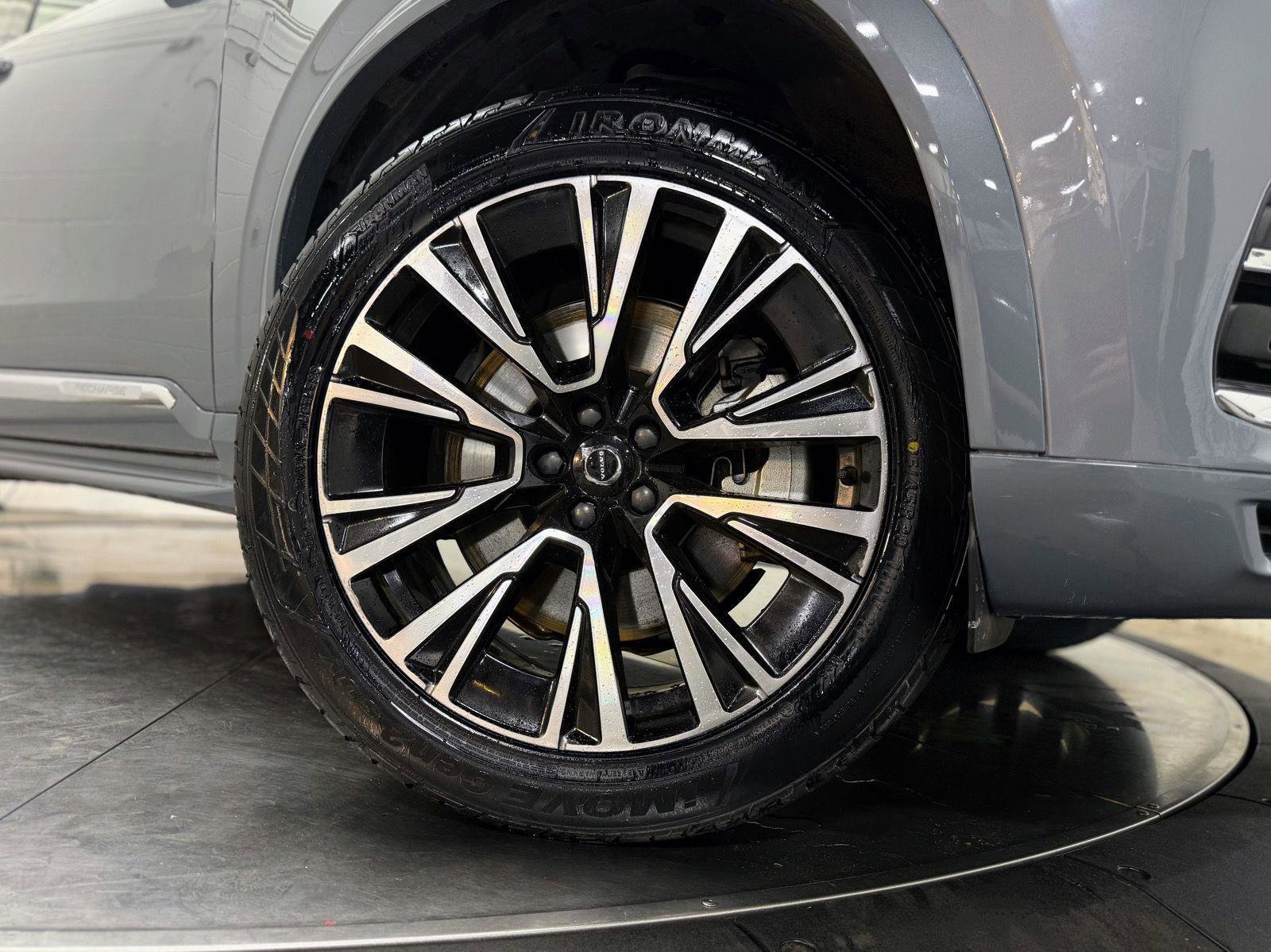 Used 2023 Volvo XC90 T8 Core w/ Climate Package image 11