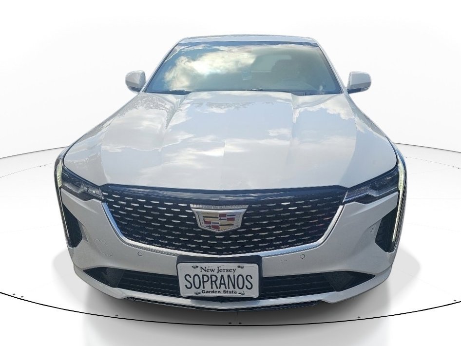 Used 2024 Cadillac CT4 Premium Luxury RWD image 3