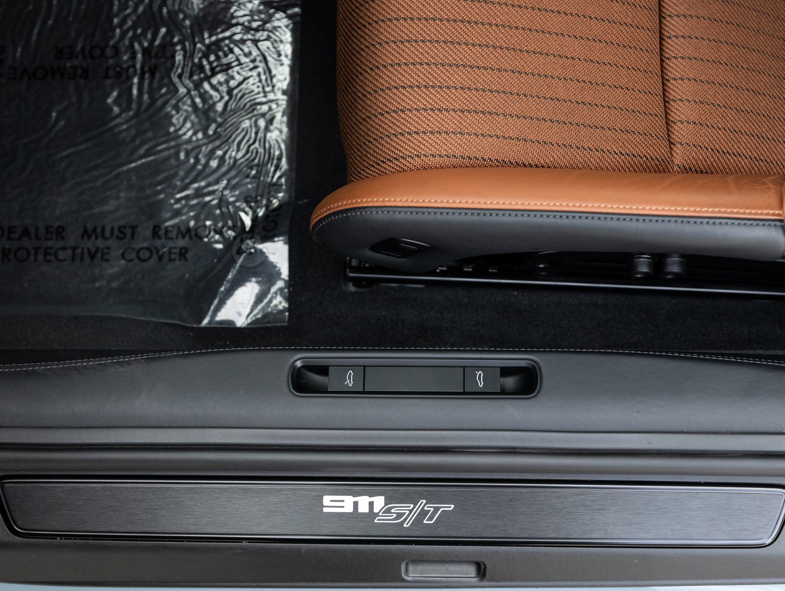 Certified 2024 Porsche 911 GT3 RS image 22