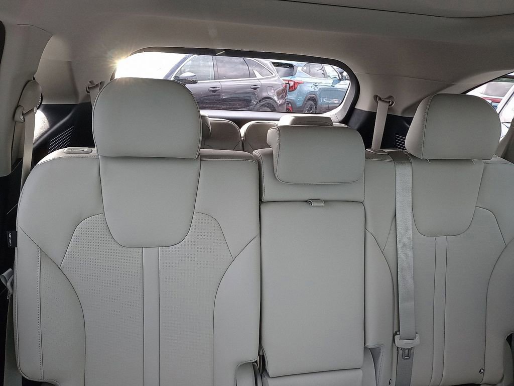 New 2026 Kia Sorento S w/ S Panoramic Sunroof Package AWD/4WD image 8