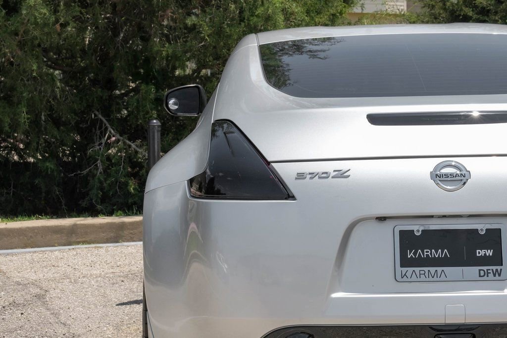 Used 2020 Nissan 370Z Coupe image 38
