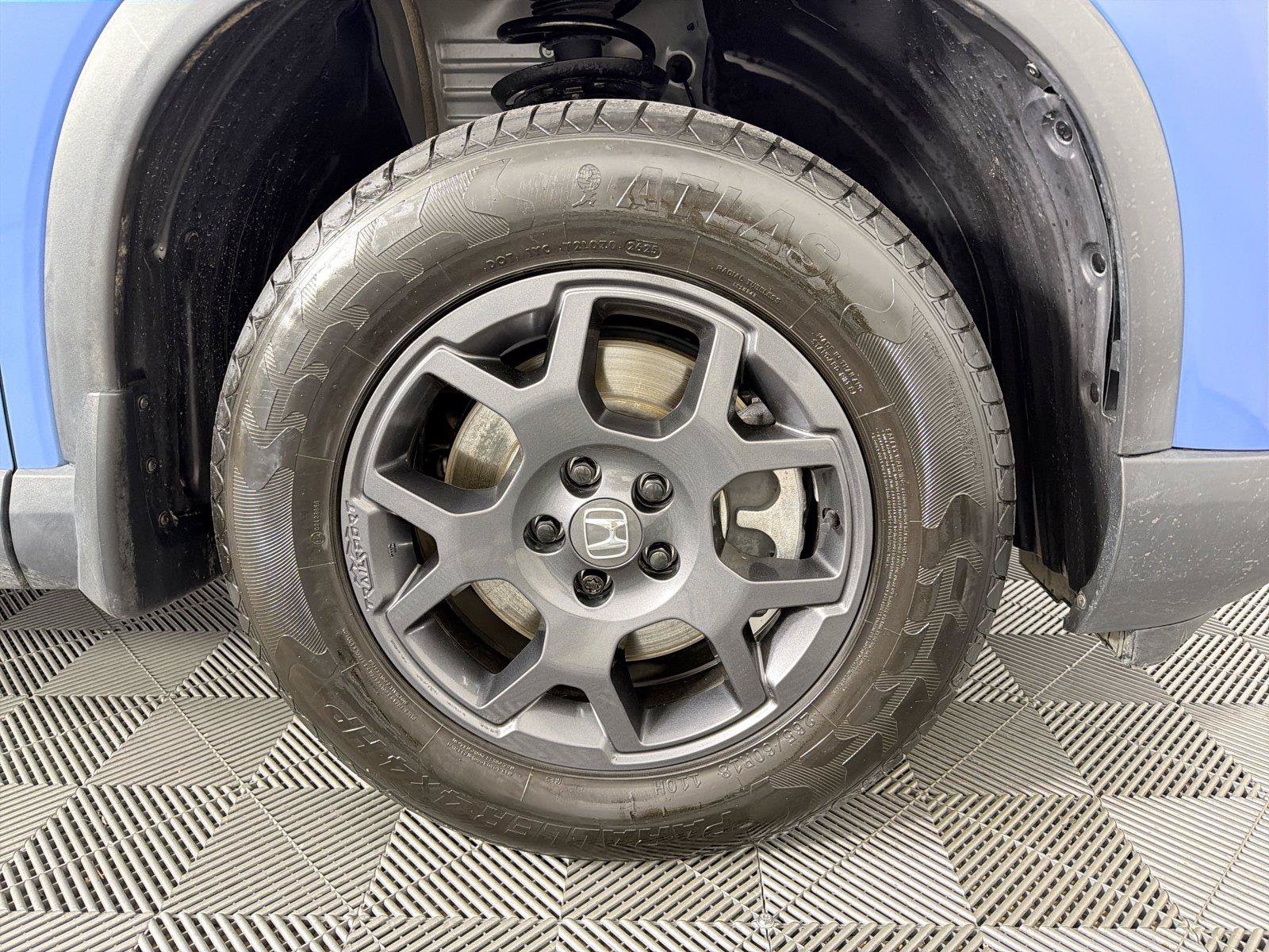 Used 2023 Honda Pilot TrailSport image 10