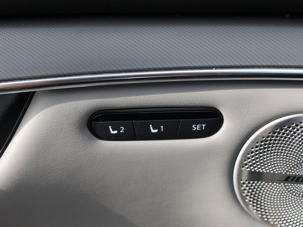 Certified 2025 INFINITI QX50 Luxe image 13