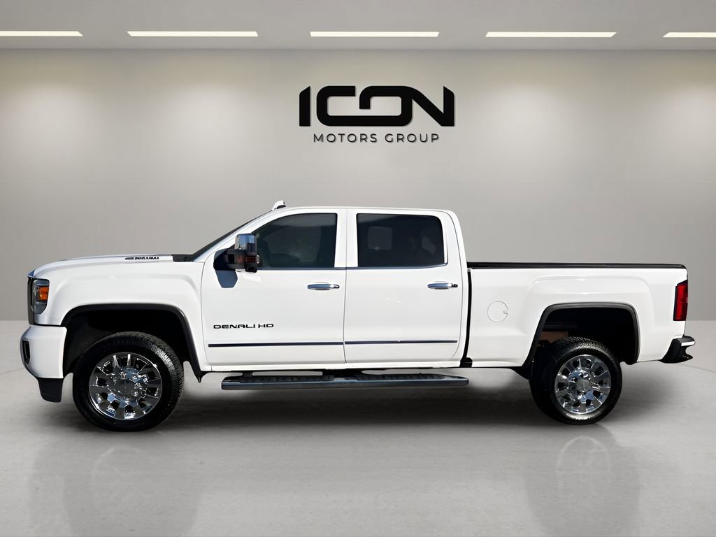Used 2019 GMC Sierra 2500 Denali w/ Duramax Plus Package image 3